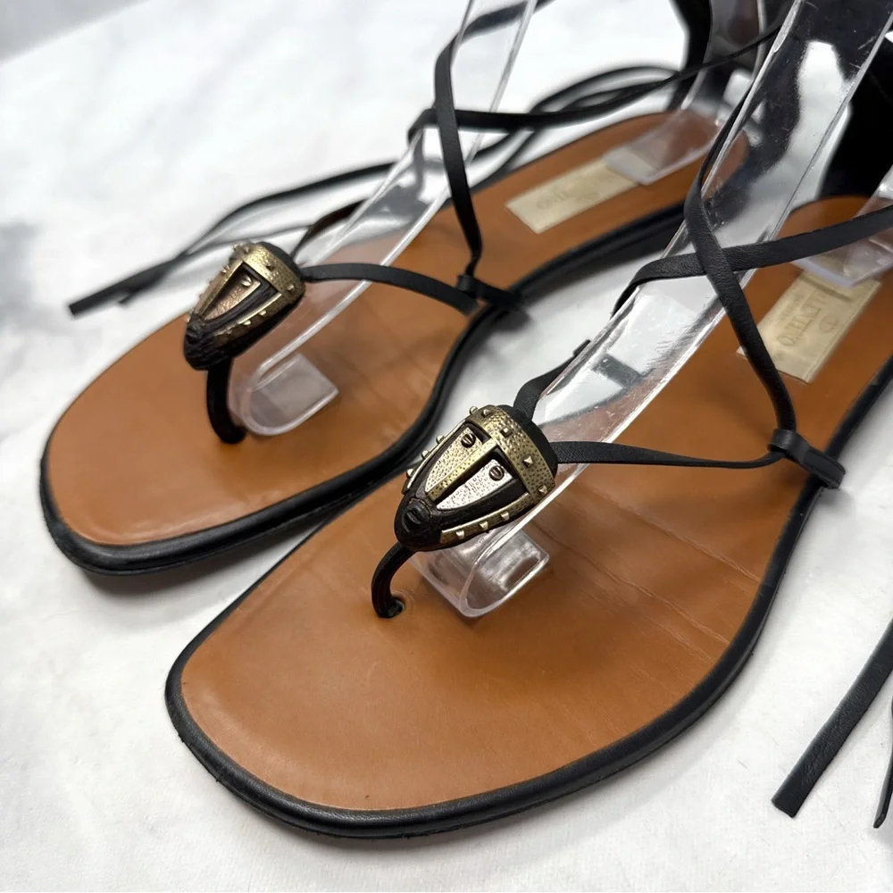Valentino *free* shipping